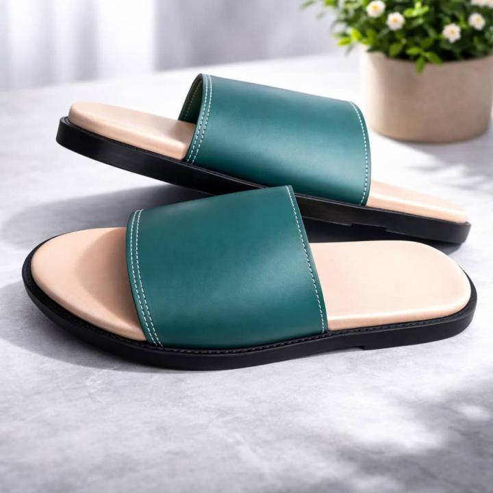 Topmost Crafts Classic Wide Strap Slide Sandals